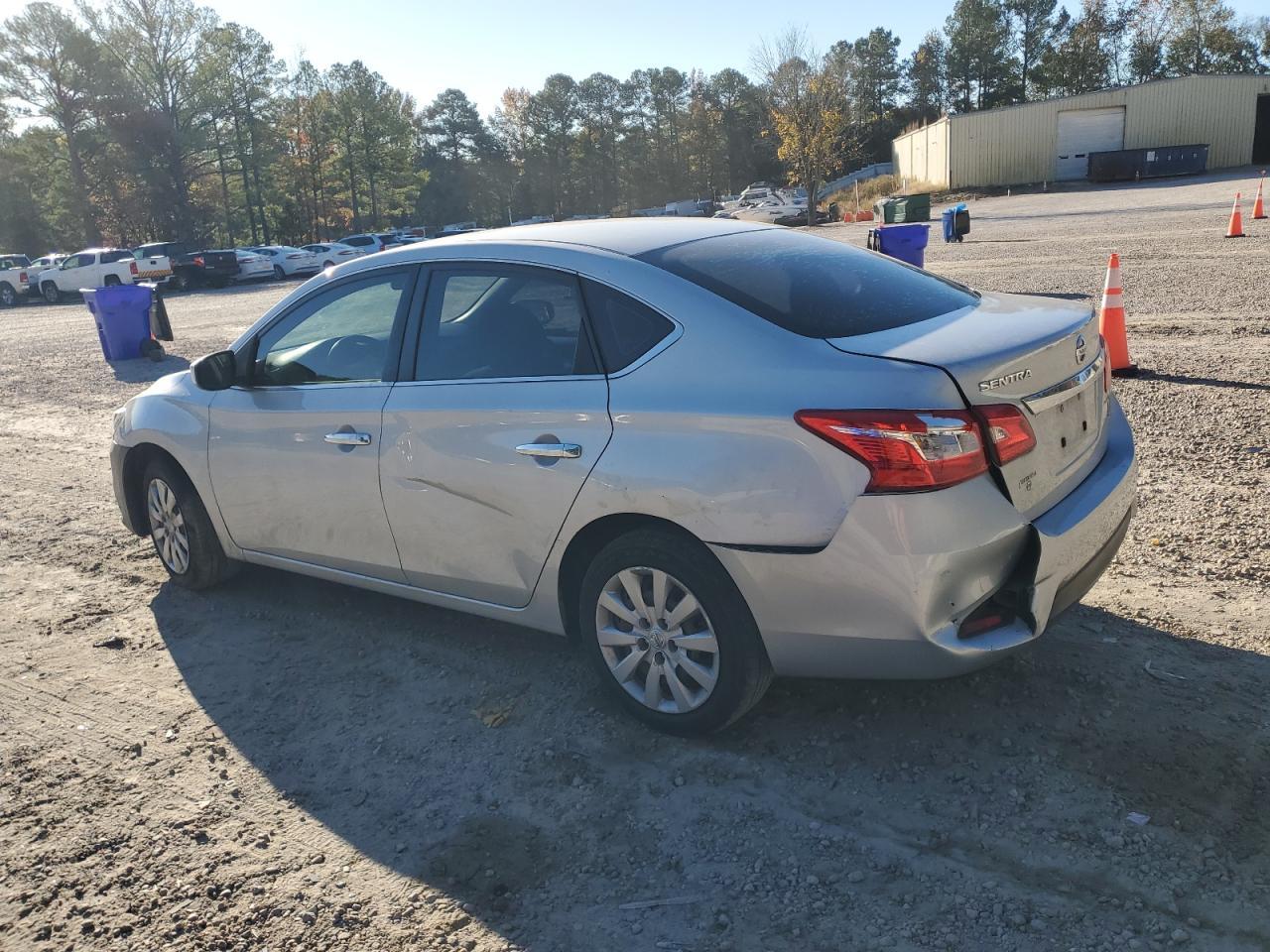 2018 Nissan Sentra S - Фото 2