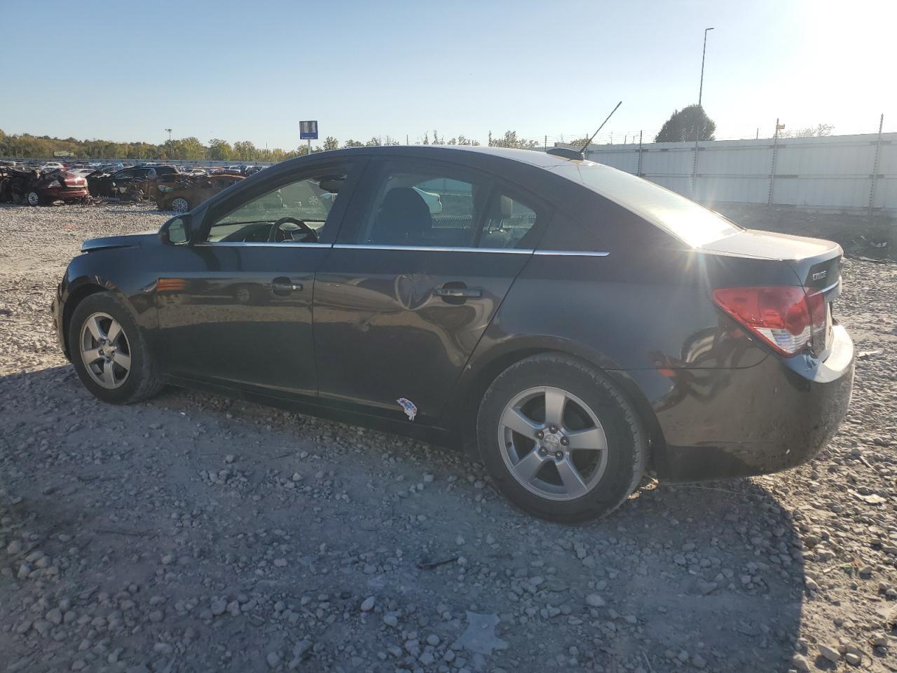 2016 Chevrolet Cruze Limited Lt - Фото 2