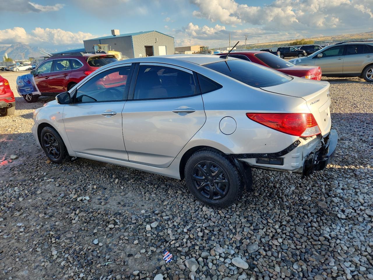 2013 Hyundai Accent Gls - Фото 2