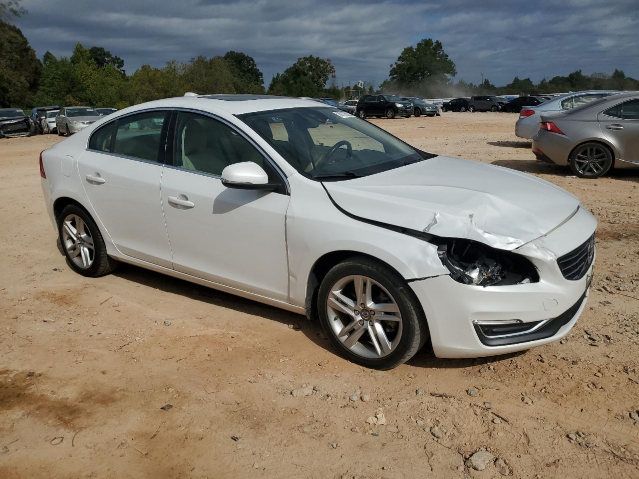 2015 Volvo S60 Premier - Фото 4