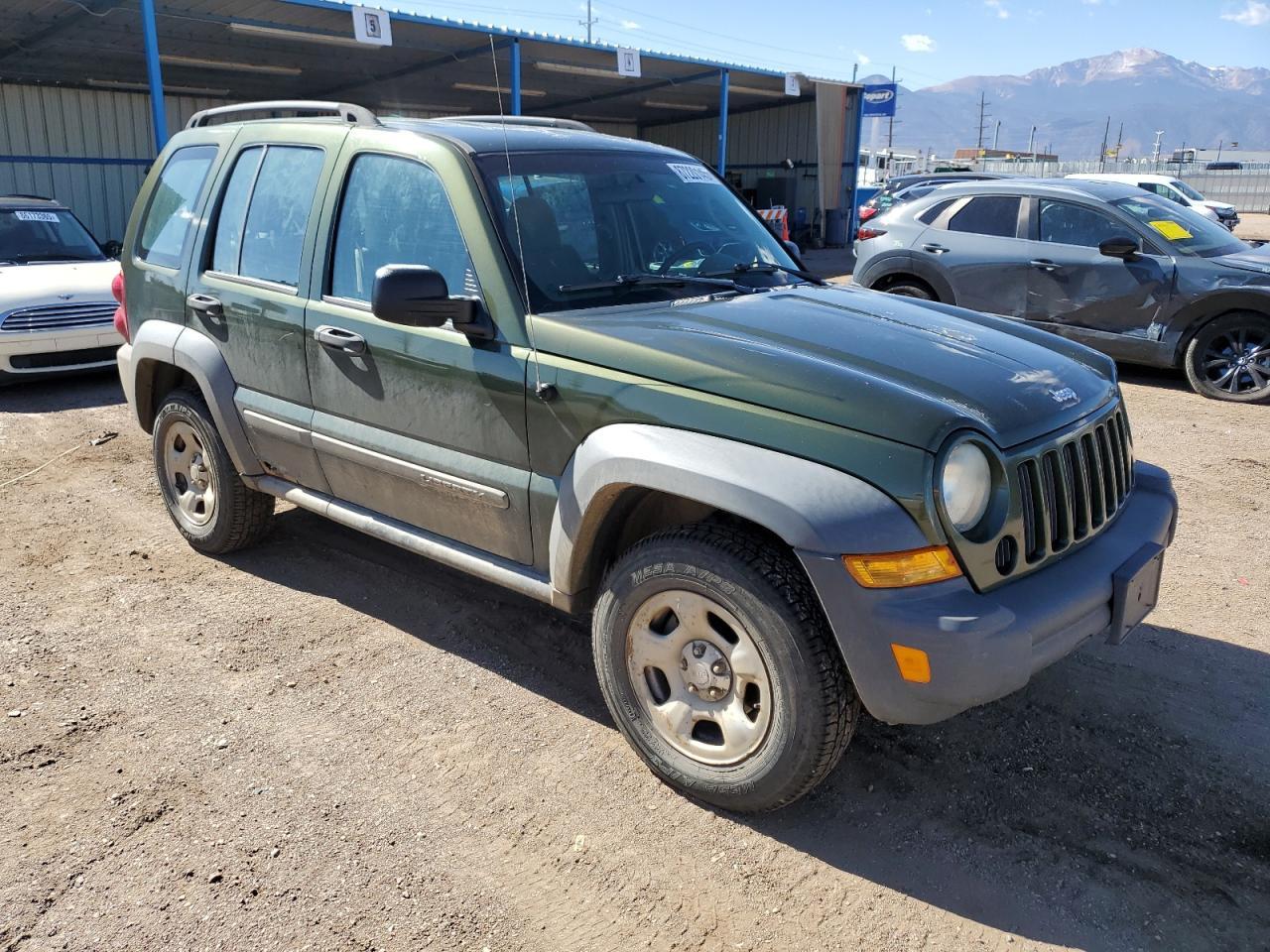 2007 Jeep Liberty Sport - Image 4