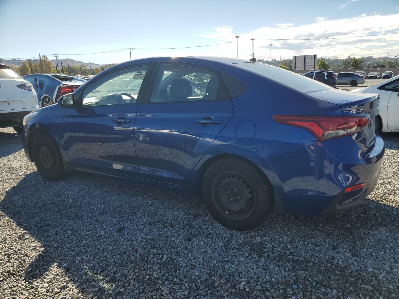 2019 Hyundai Accent Se - Фото 2
