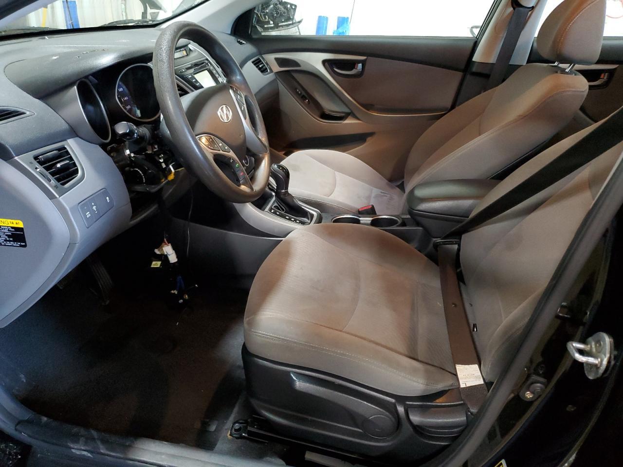 2015 Hyundai Elantra Se - Фото 7