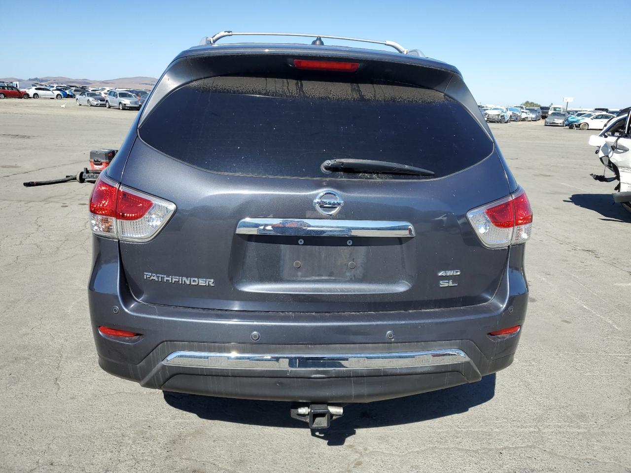 2014 Nissan Pathfinder S - Фото 6