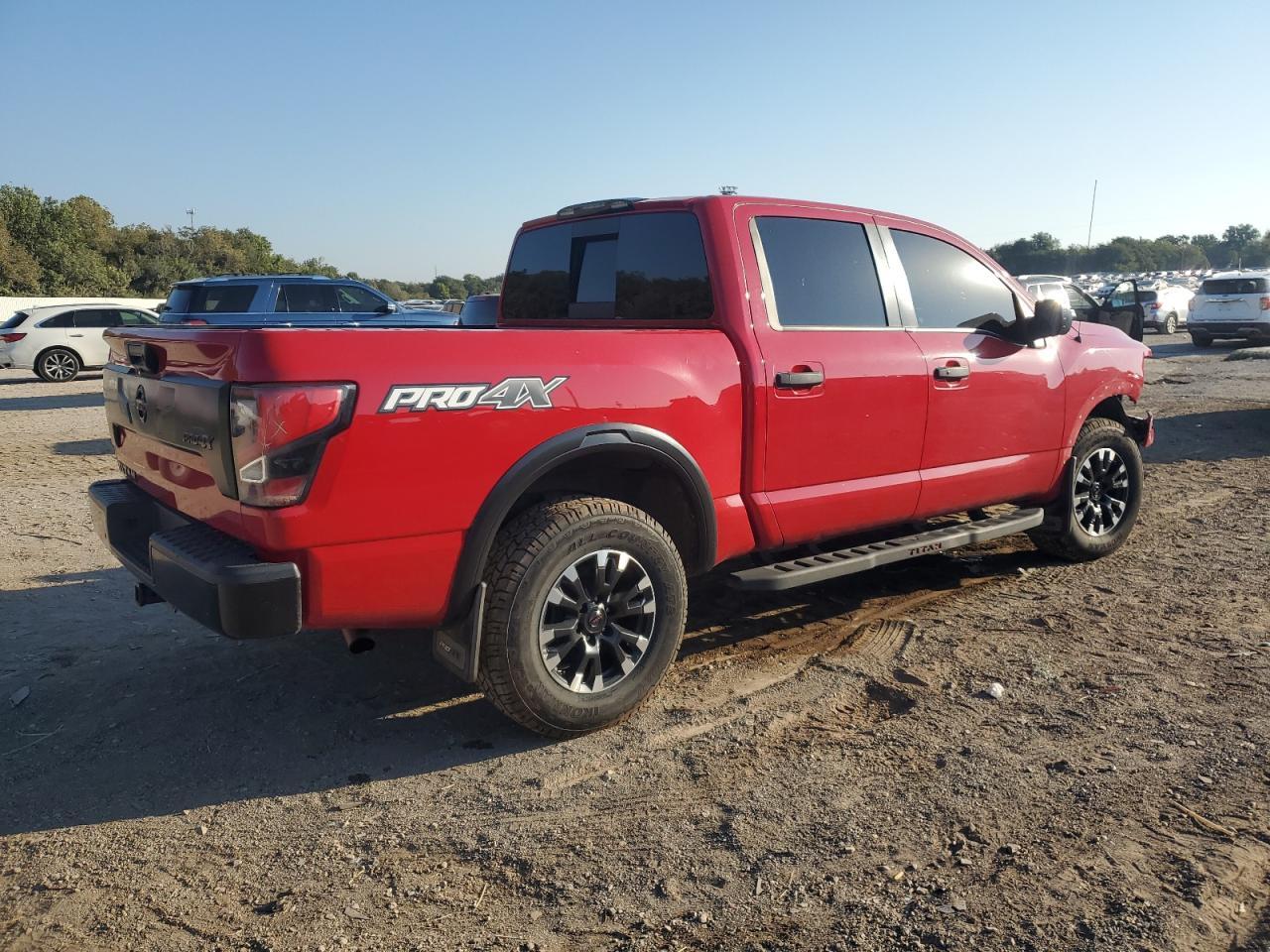 2021 Nissan Titan Sv - Фото 3