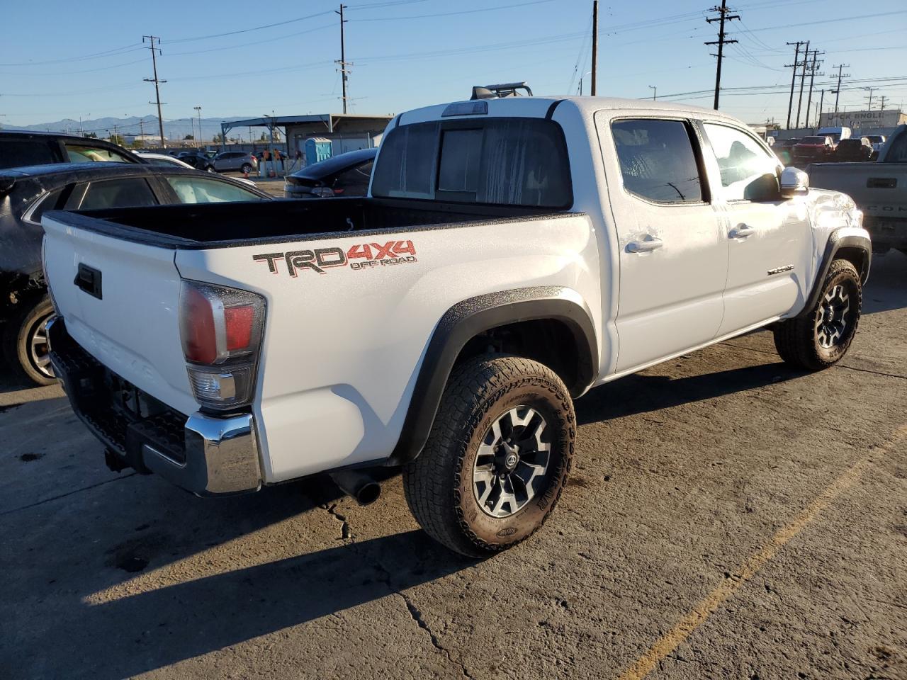 2023 Toyota Tacoma Double Cab - Фото 3
