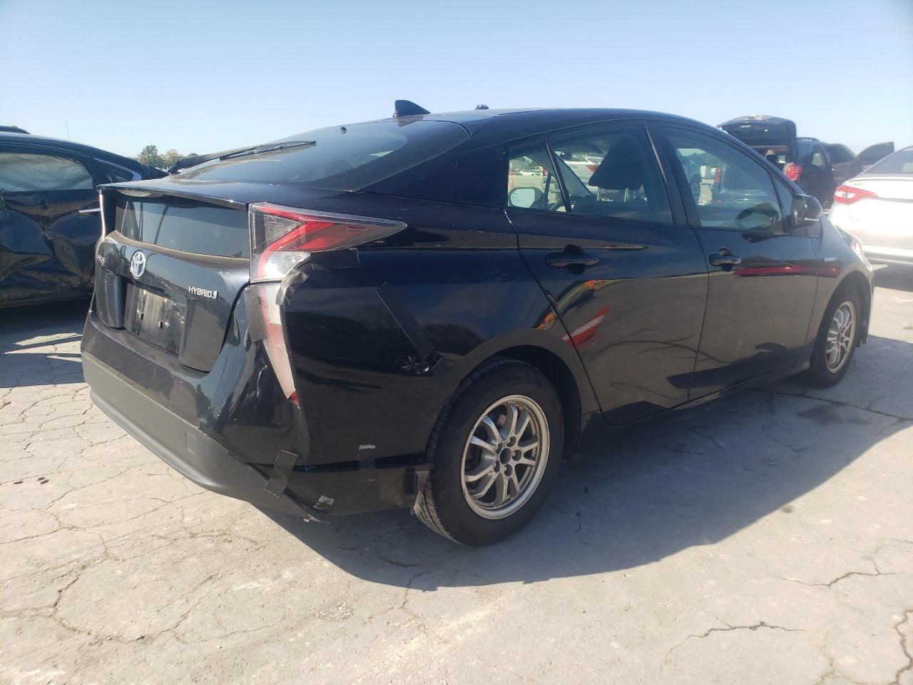 2016 Toyota Prius - Фото 3