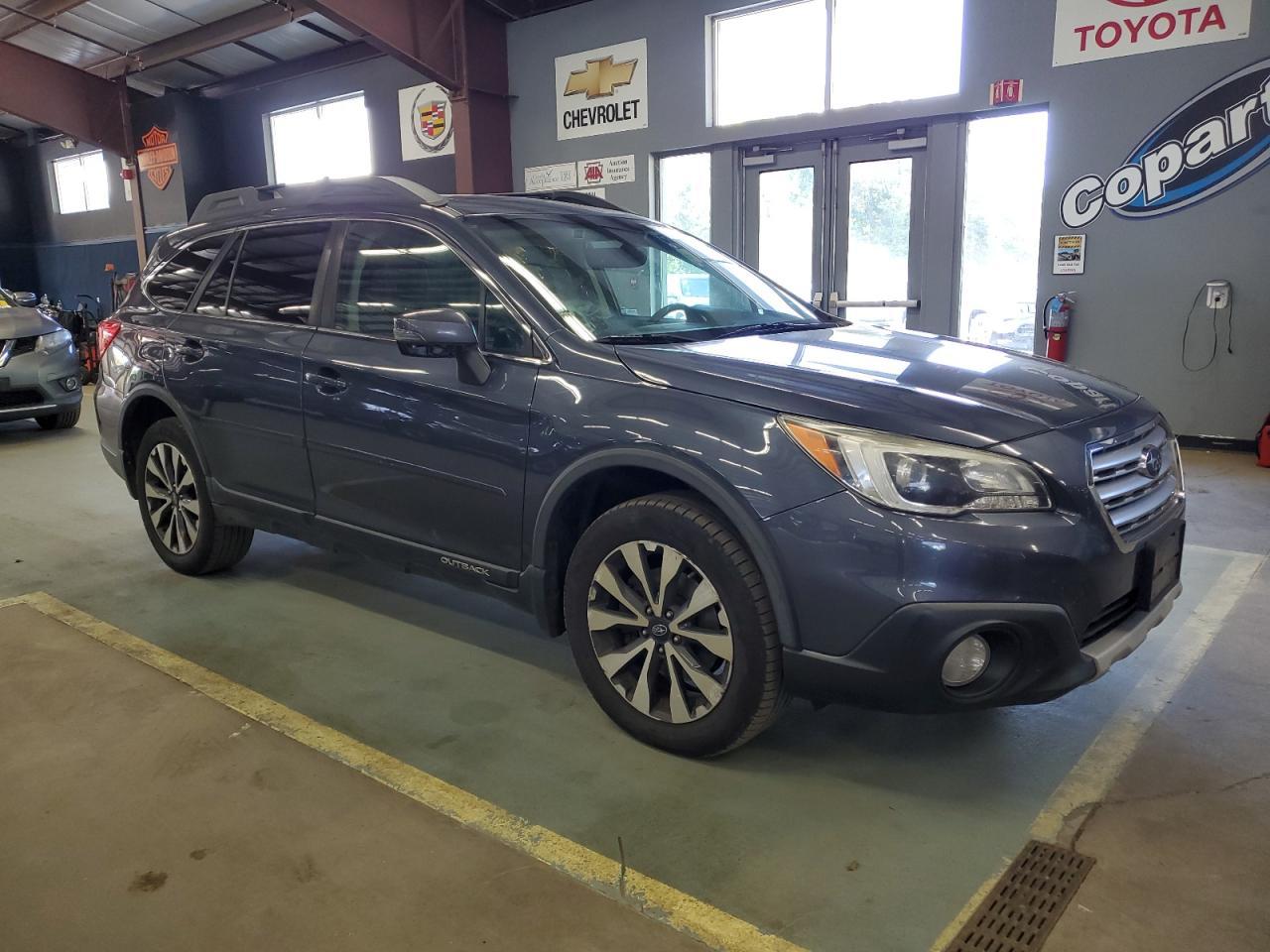 2017 Subaru Outback 3.6R Limited - Фото 4