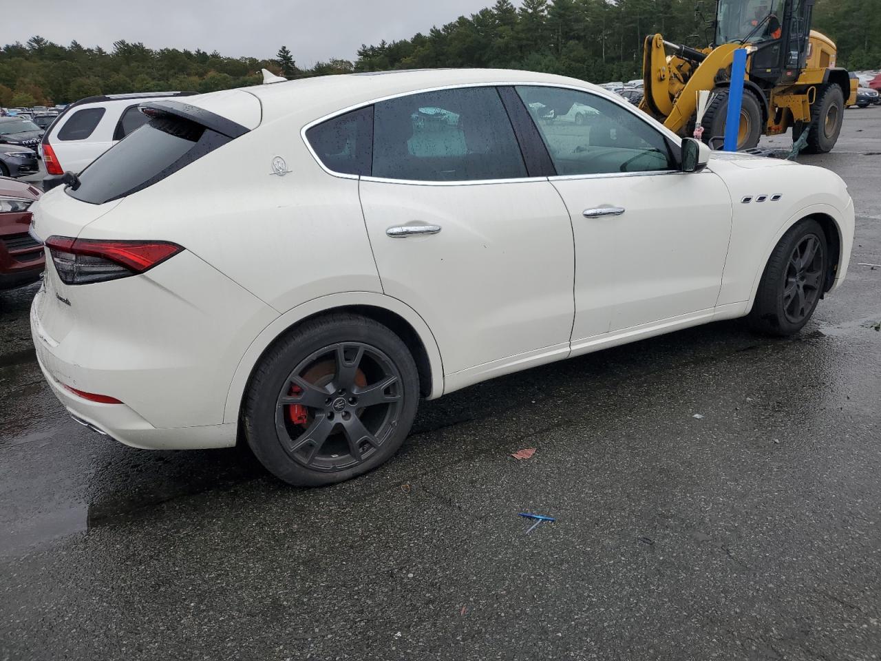 2021 Maserati Levante - Image 3