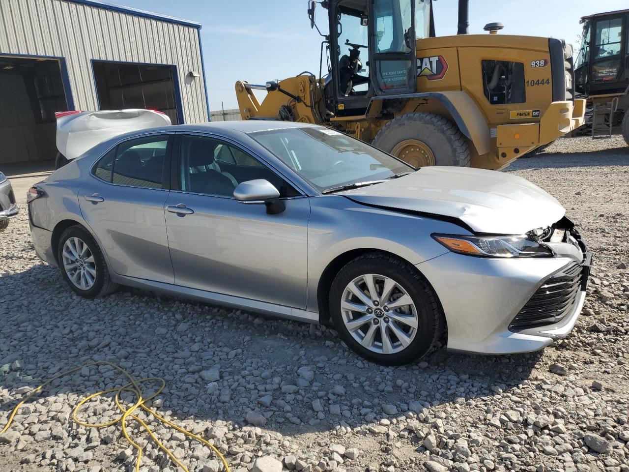 2019 Toyota Camry L - Фото 4