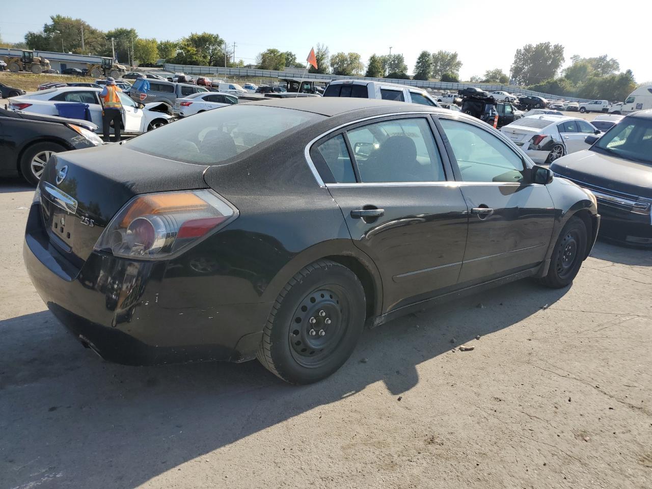 2012 Nissan Altima Base - Image 3