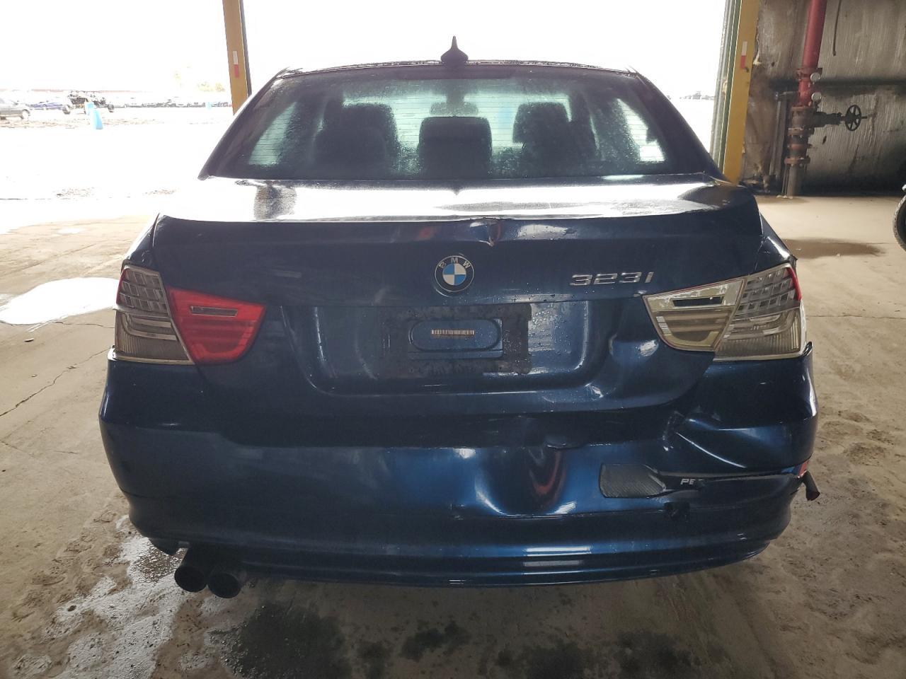 2011 BMW 323 I - Image 6