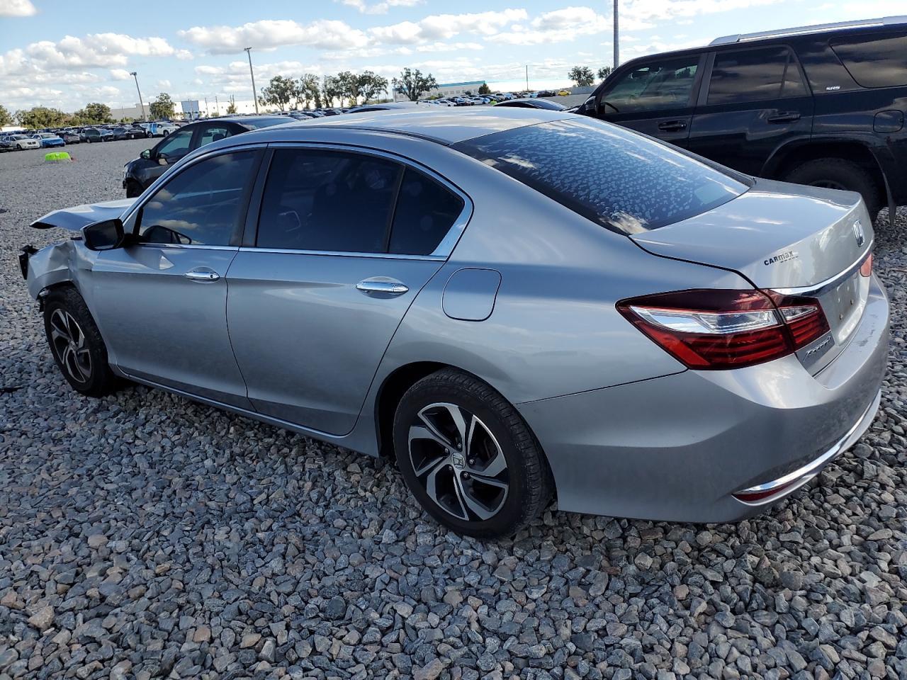 2017 Honda Accord Lx - Фото 2