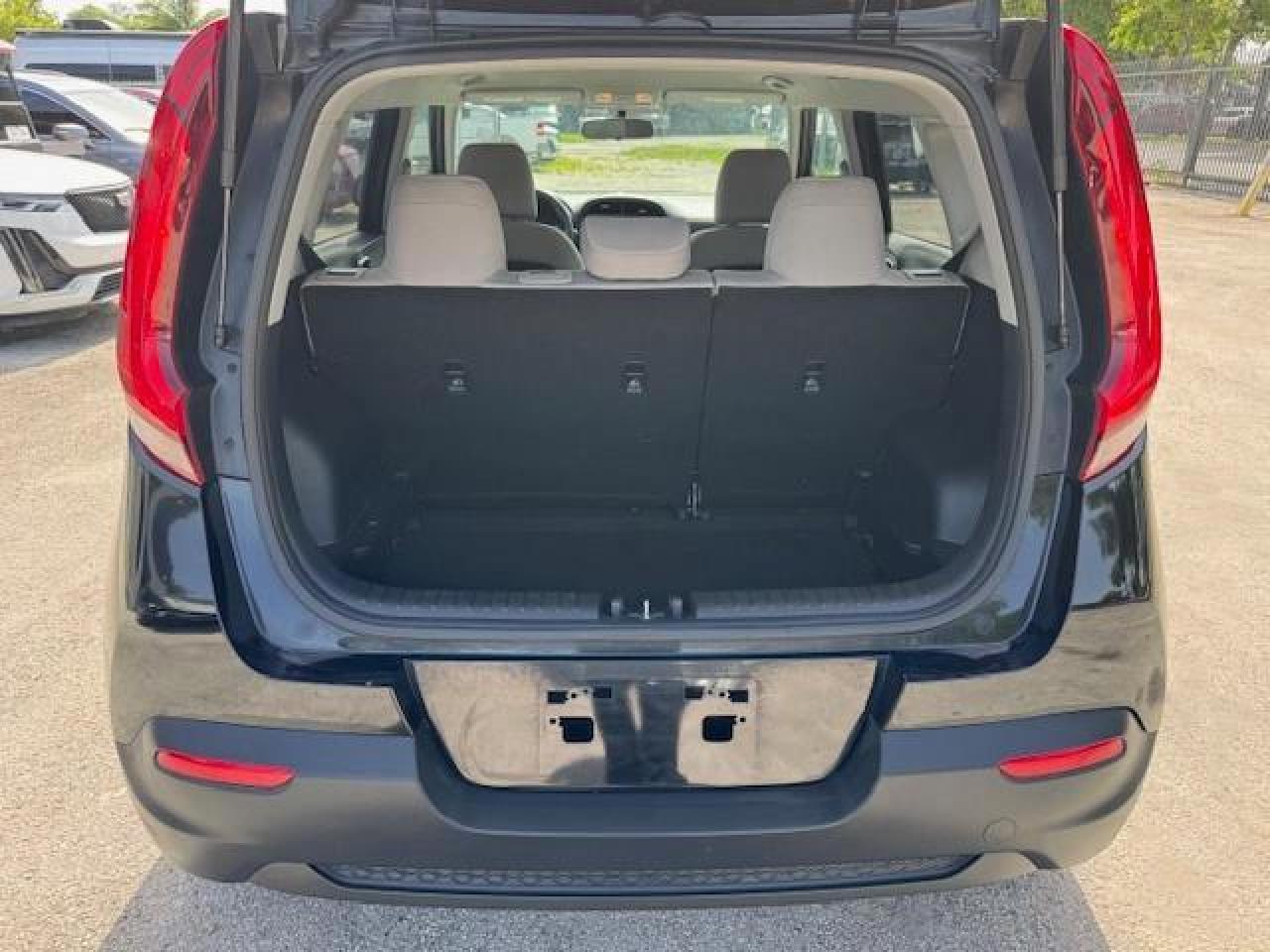 2020 Kia Soul Lx - Фото 6