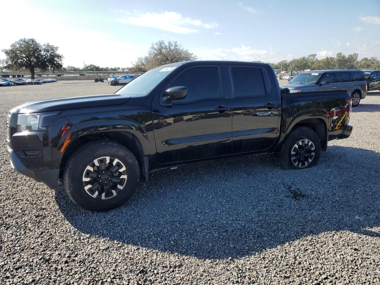 2022 Nissan Frontier S