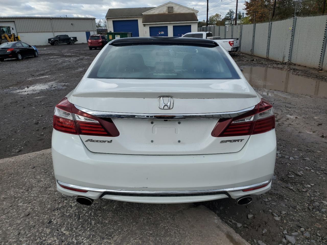 2017 Honda Accord Sport - Фото 6