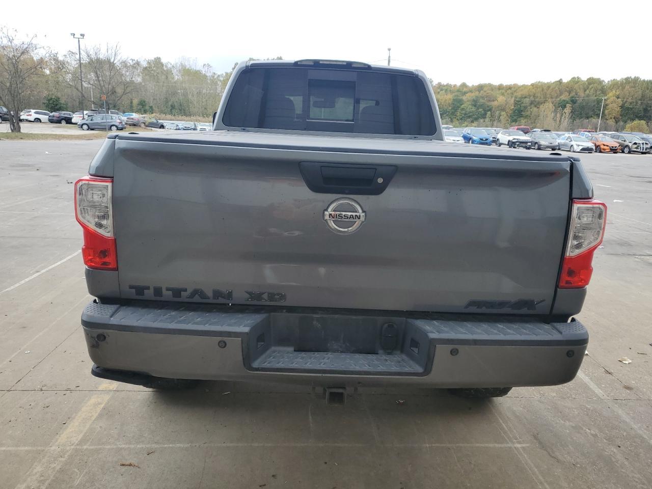 2017 Nissan Titan Xd Sl - Фото 6