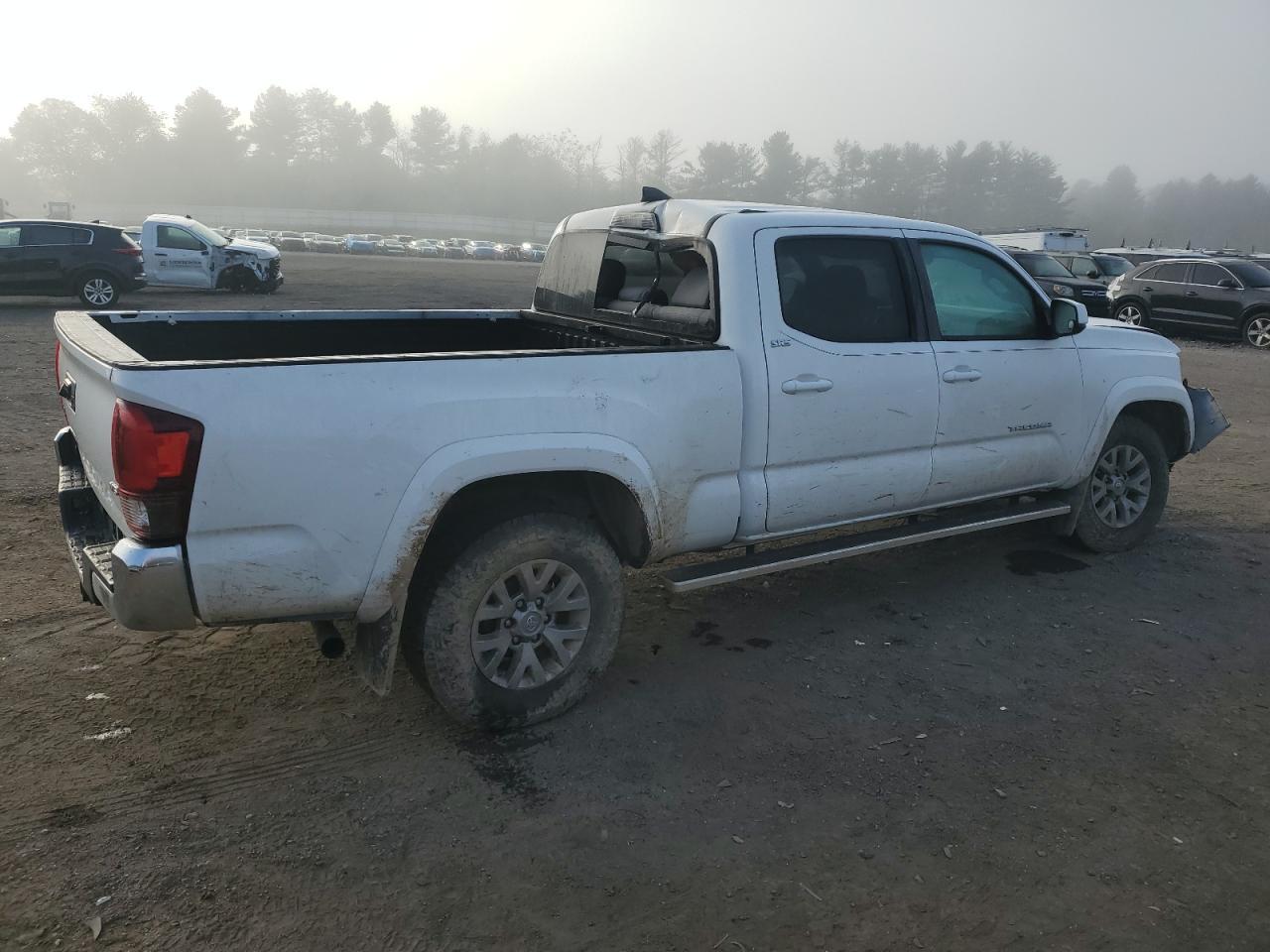2019 Toyota Tacoma Double Cab - Фото 3