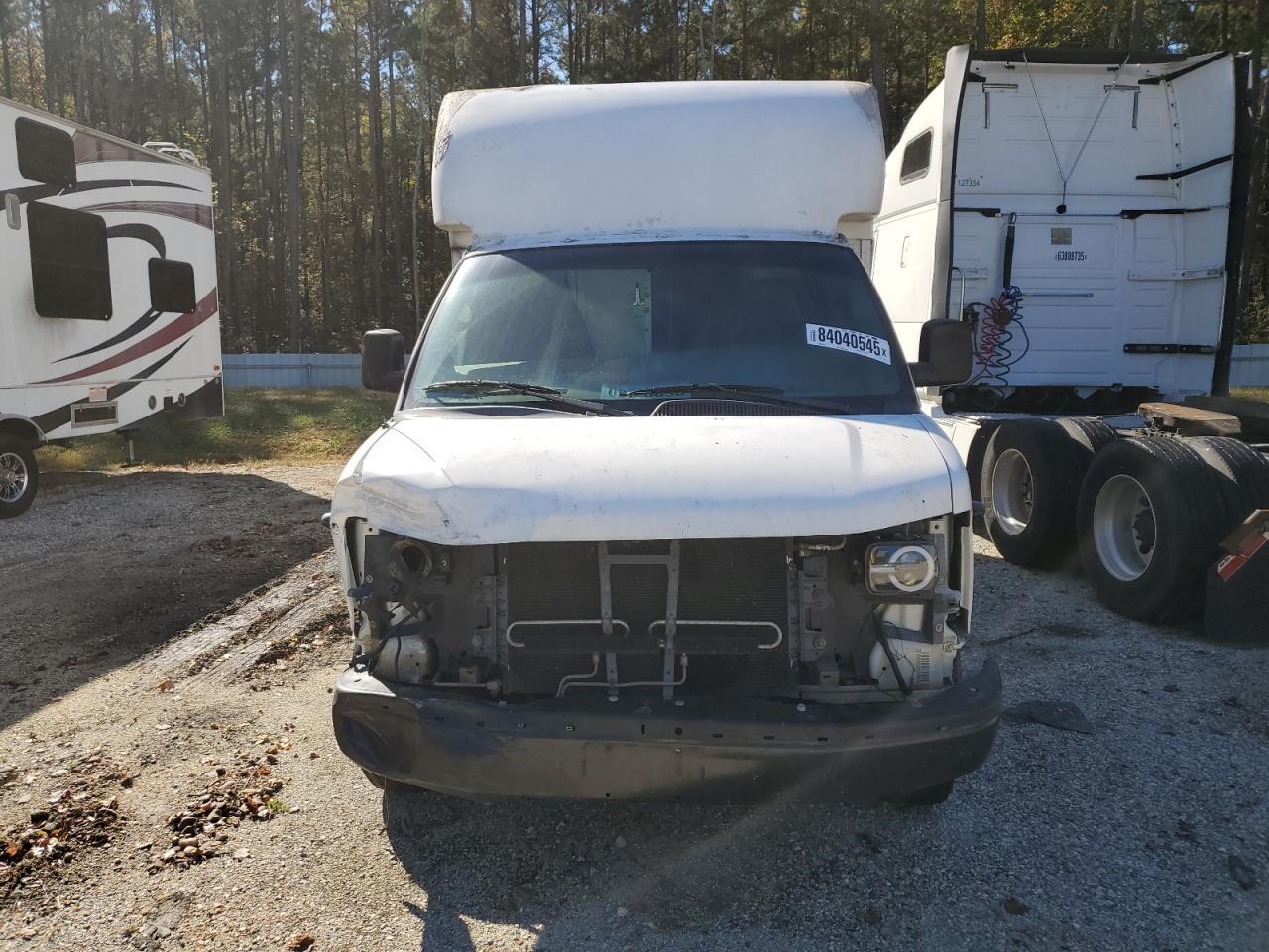 2013 Chevrolet Express G3500 - Фото 5