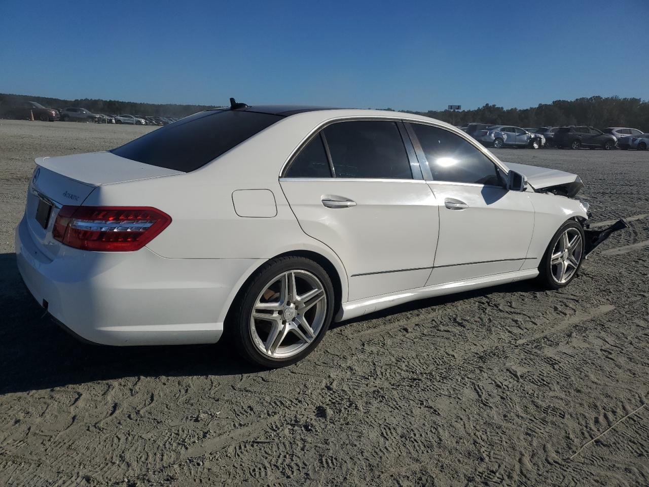 2013 Mercedes-Benz E 350 4Matic - Фото 3