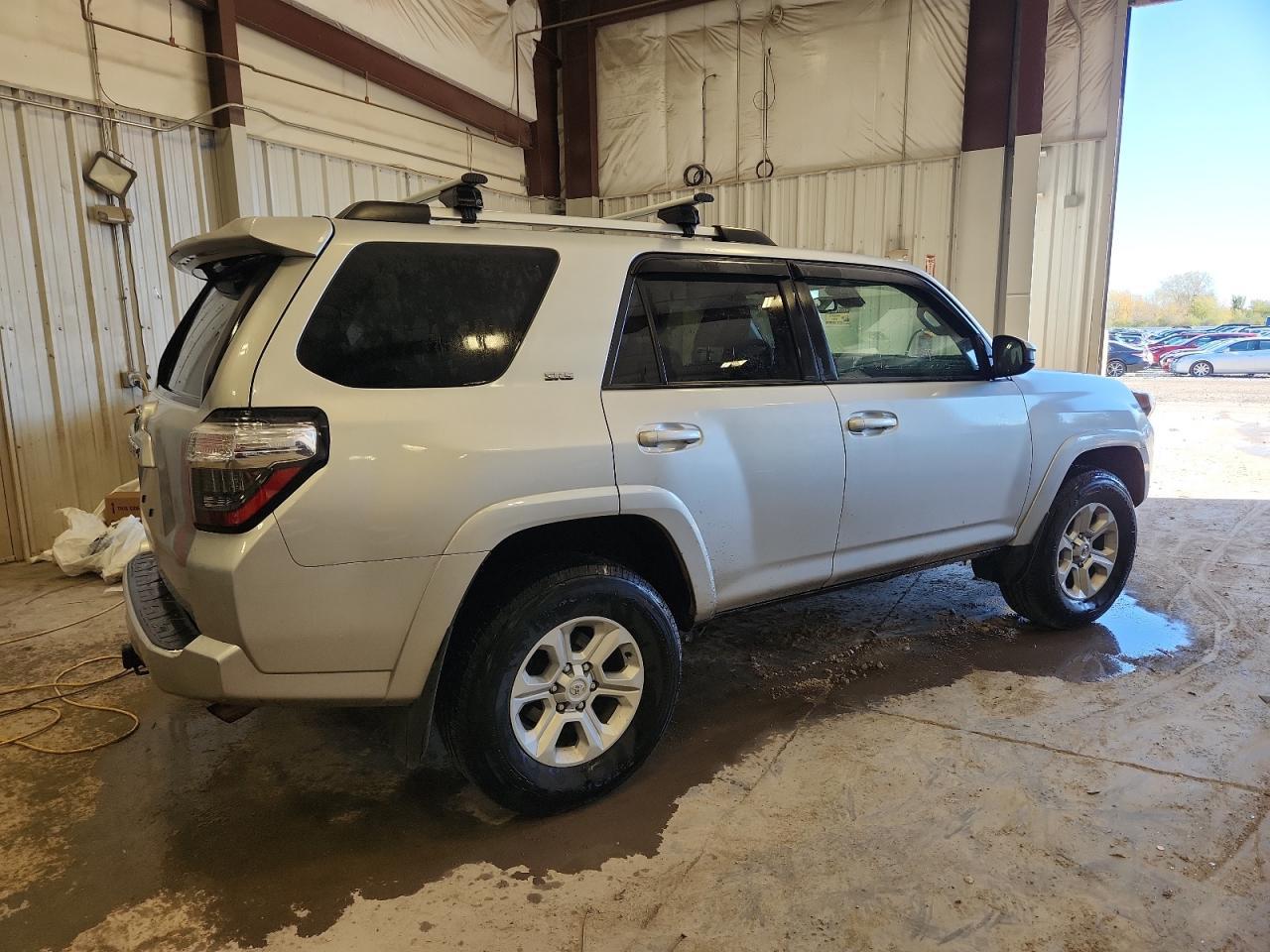 2022 Toyota 4Runner Sr5/Sr5 Premium - Фото 3