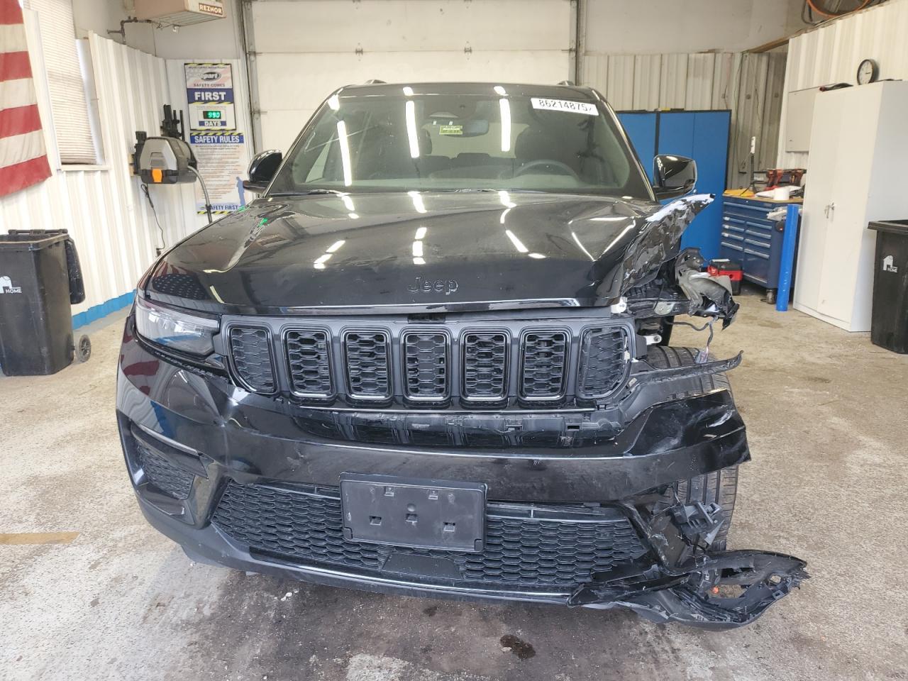 2024 Jeep Grand Cherokee Limited - Image 5