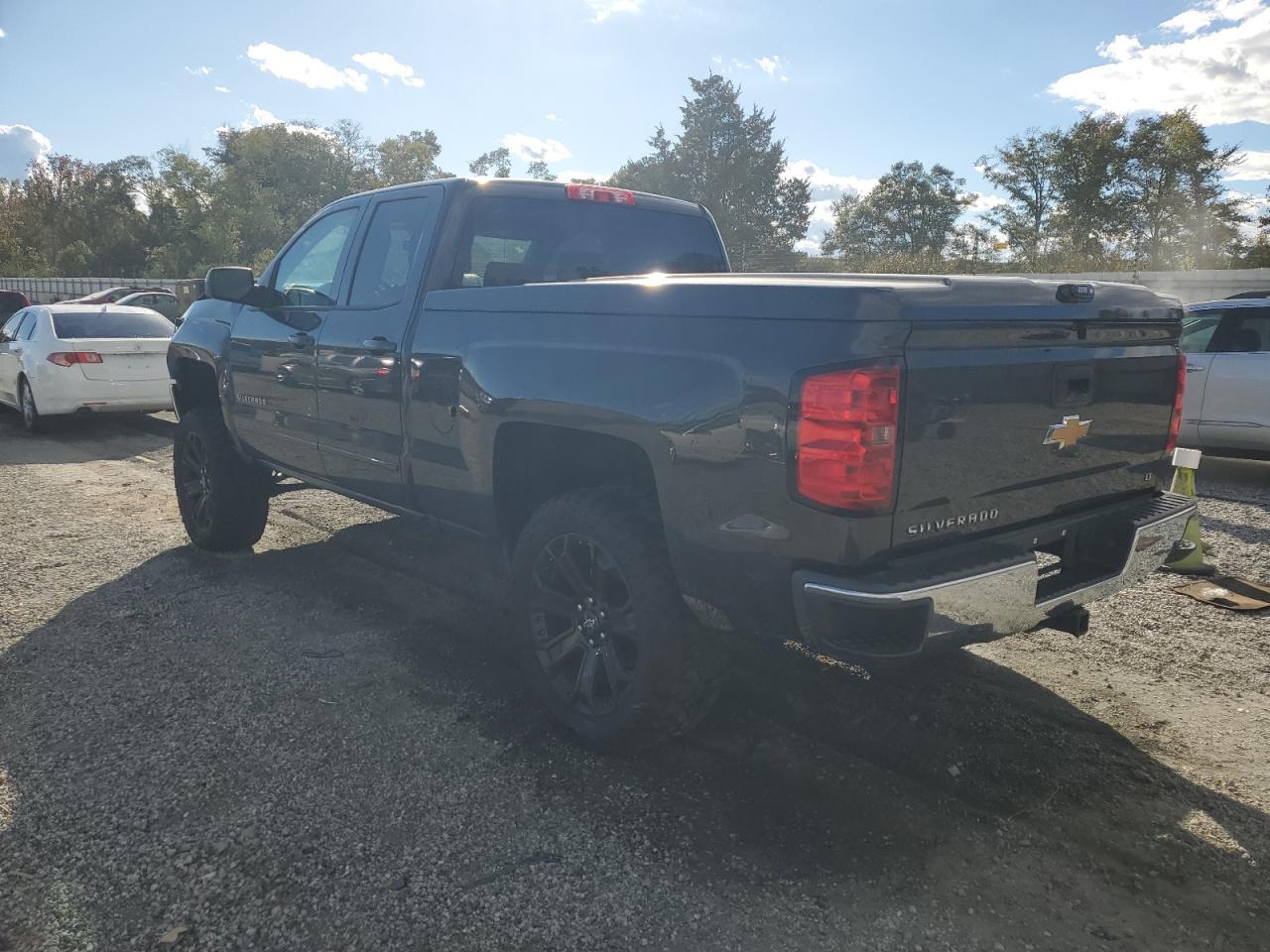 2016 Chevrolet Silverado C1500 Lt - Image 2
