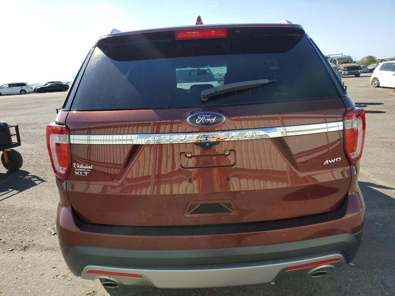 2016 Ford Explorer Xlt - Image 6