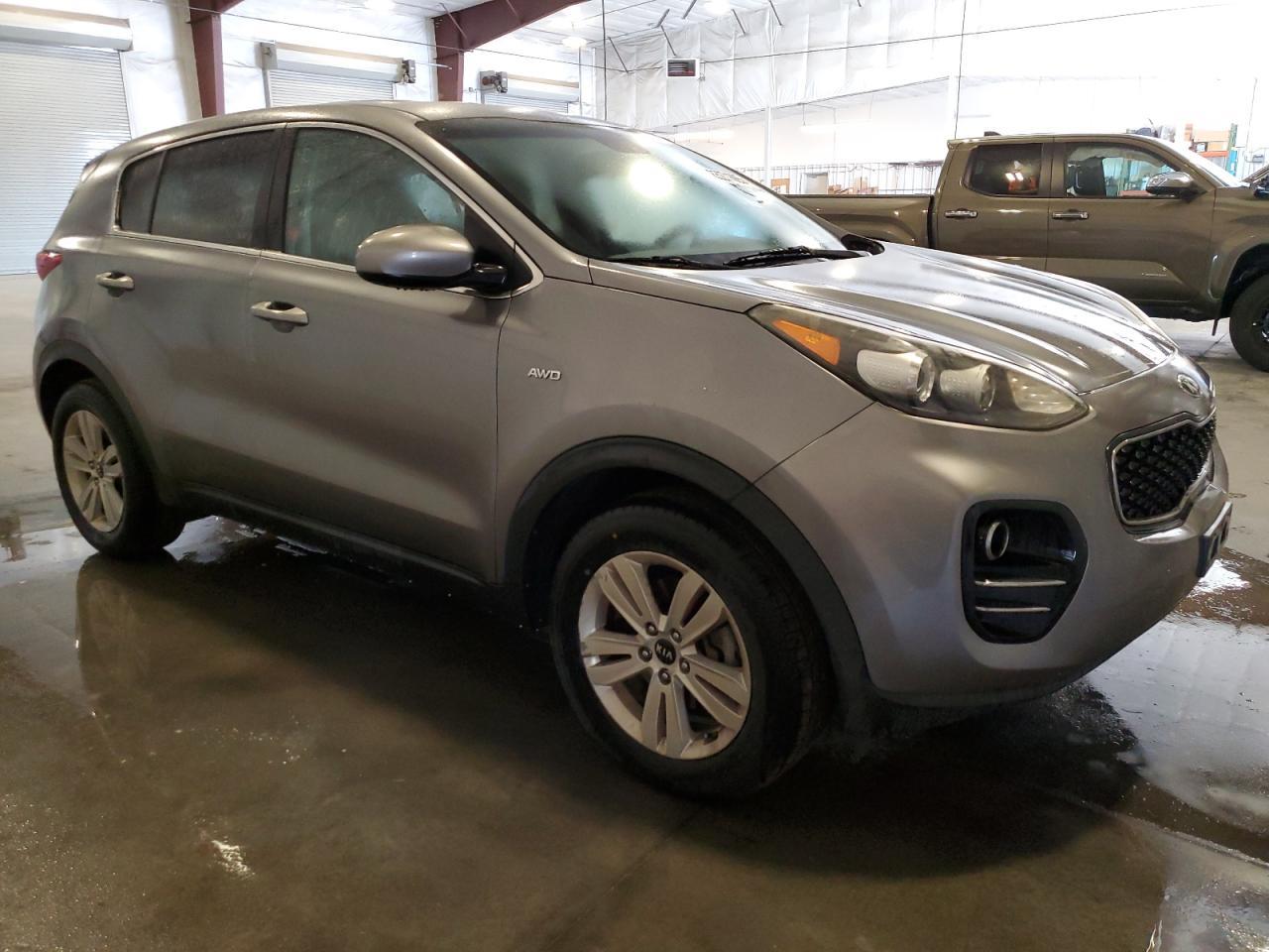 2017 Kia Sportage Lx - Фото 4