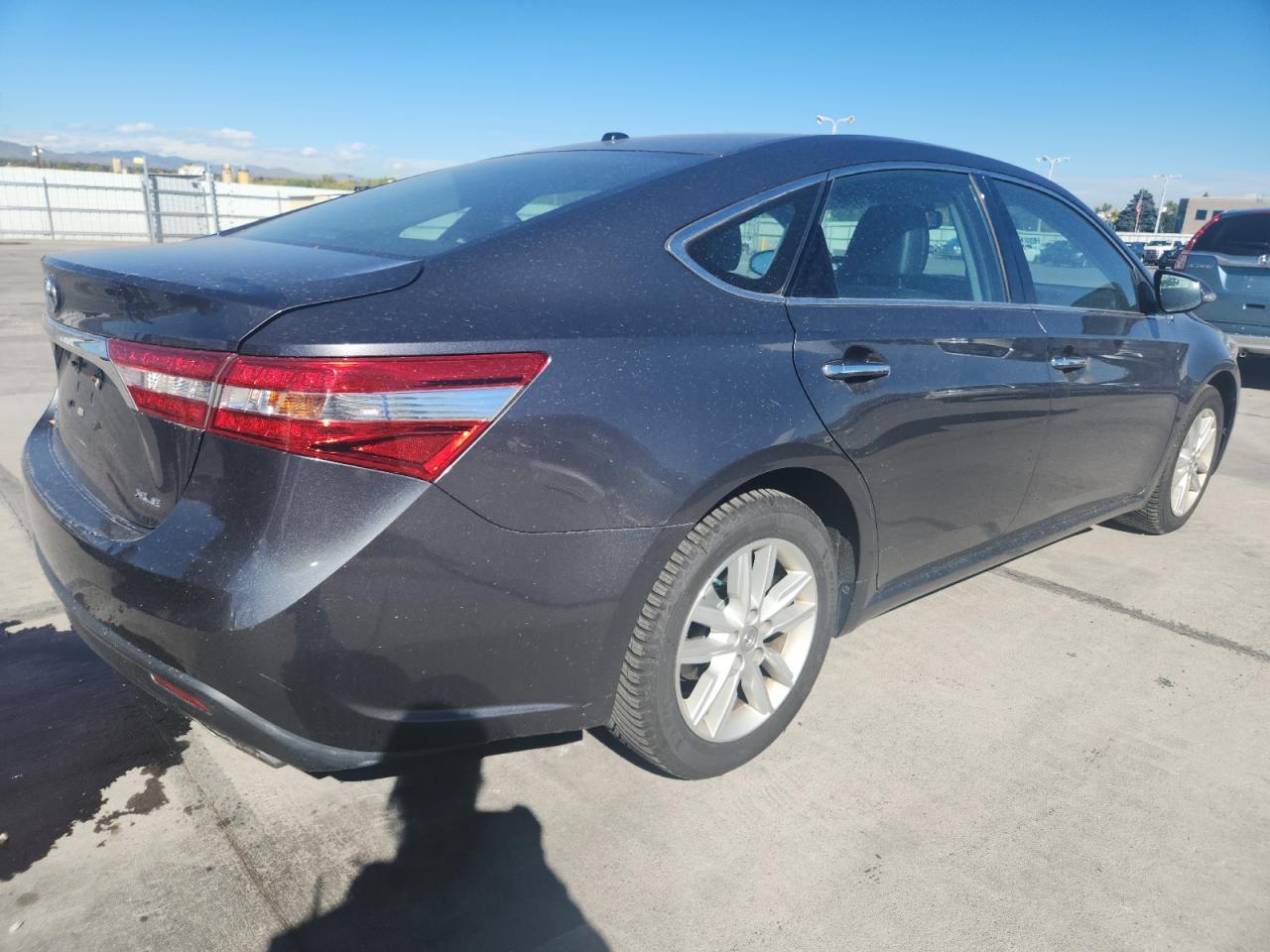 2014 Toyota Avalon Base - Image 3