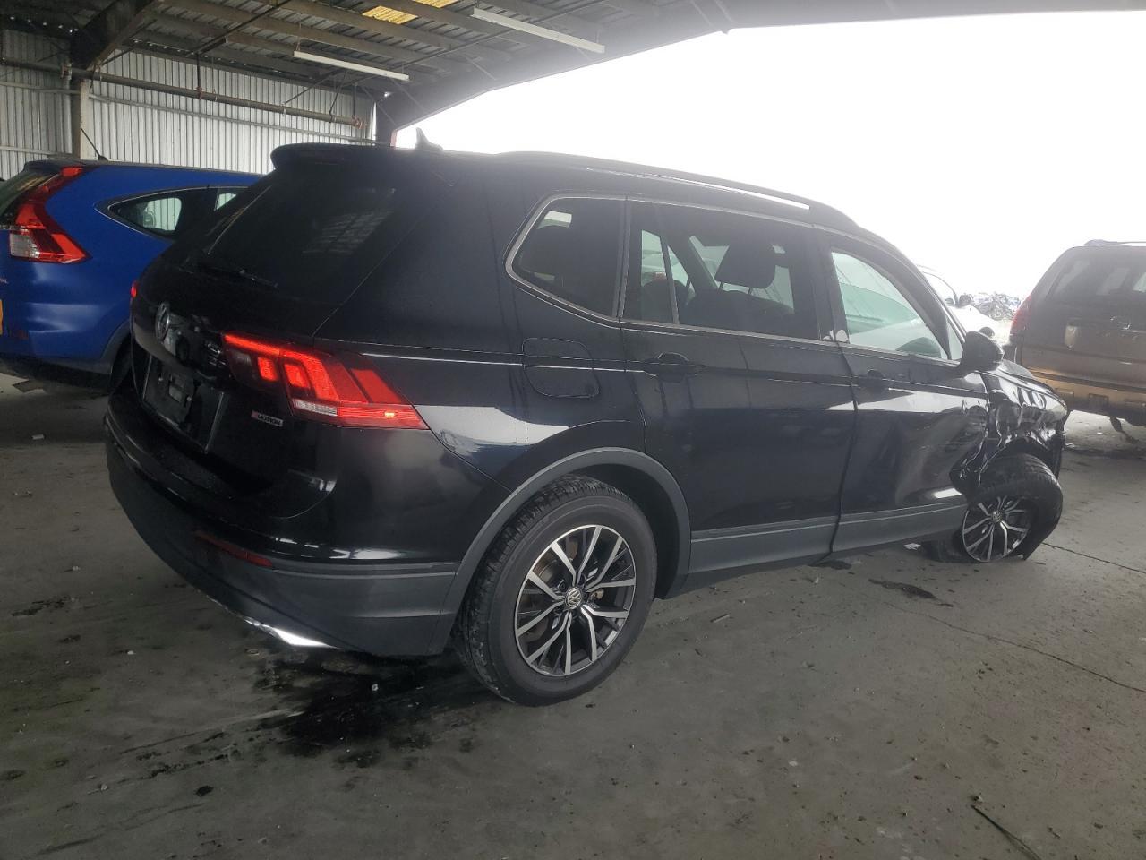 2019 Volkswagen Tiguan Se - Image 3