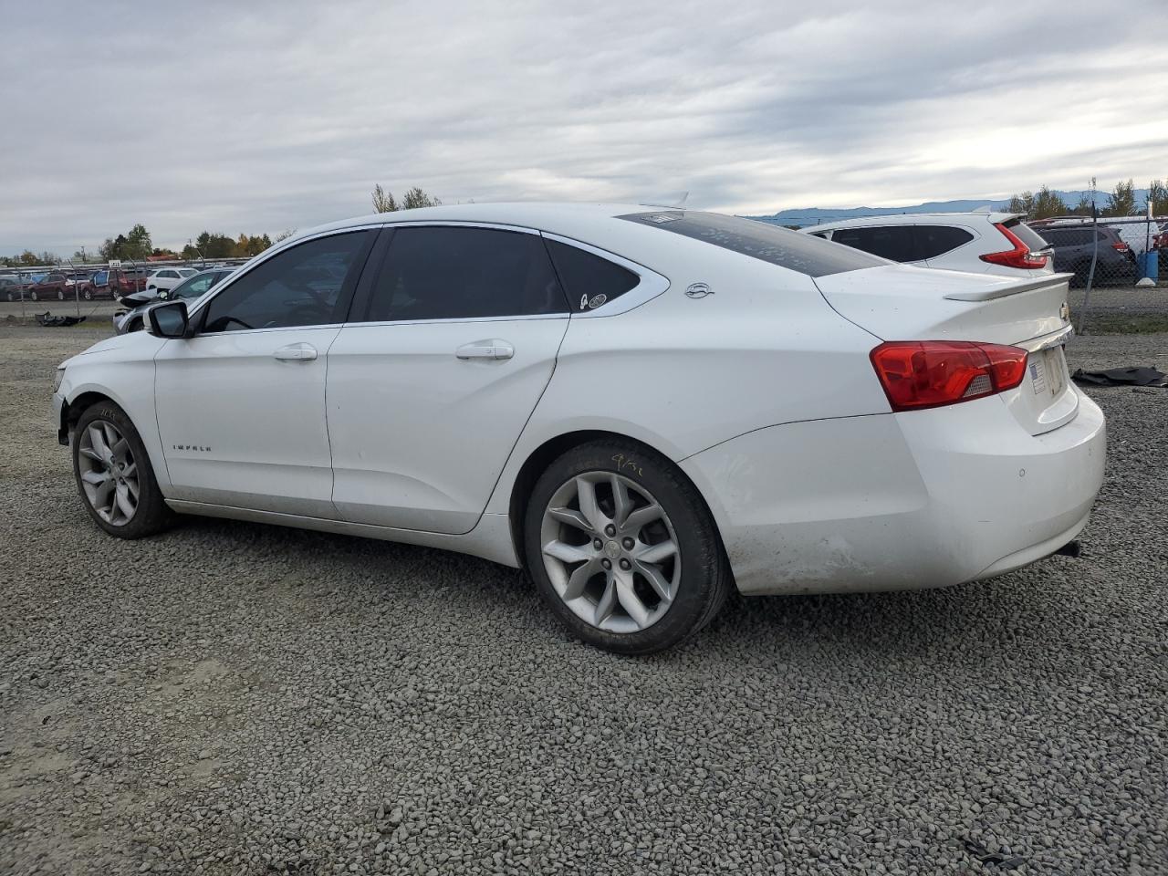 2015 Chevrolet Impala Lt - Фото 2