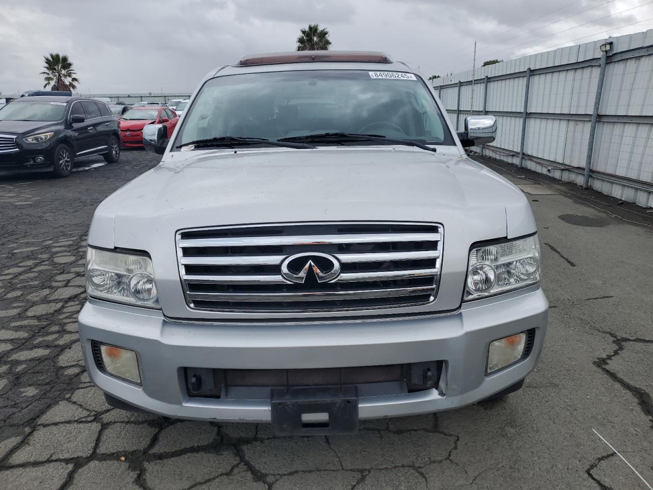 2005 Infiniti Qx56 - Image 5