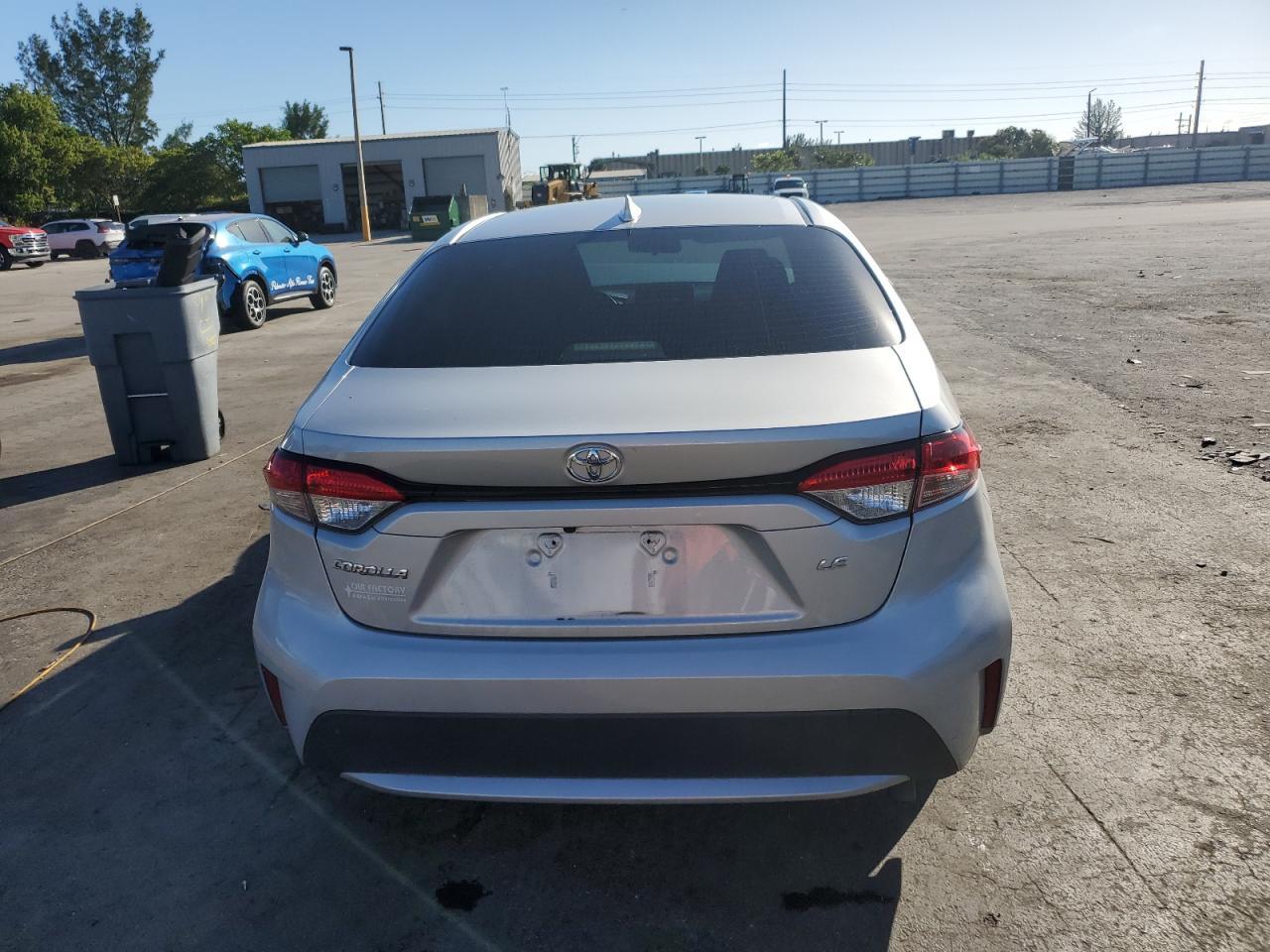 2021 Toyota Corolla Le - Фото 6