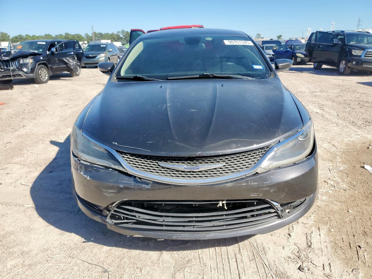 2017 Chrysler 200 Limited - Image 5