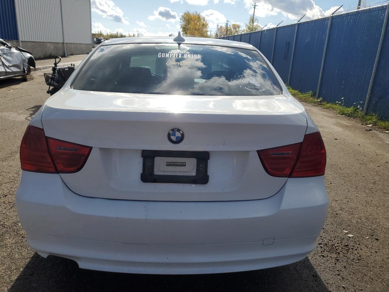 2009 BMW 323 I - Фото 6