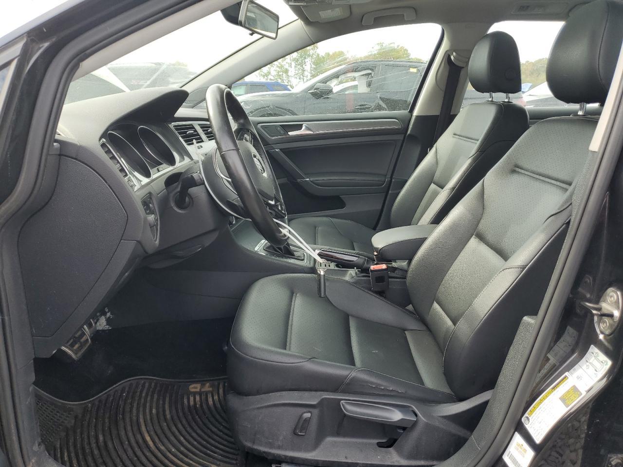 2017 Volkswagen Golf Alltrack S - Image 7