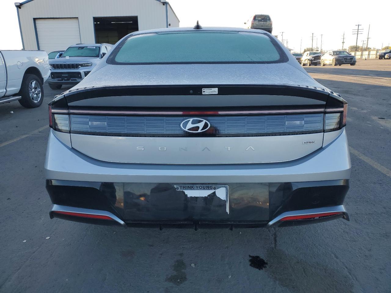 2024 Hyundai Sonata Sel - Фото 6