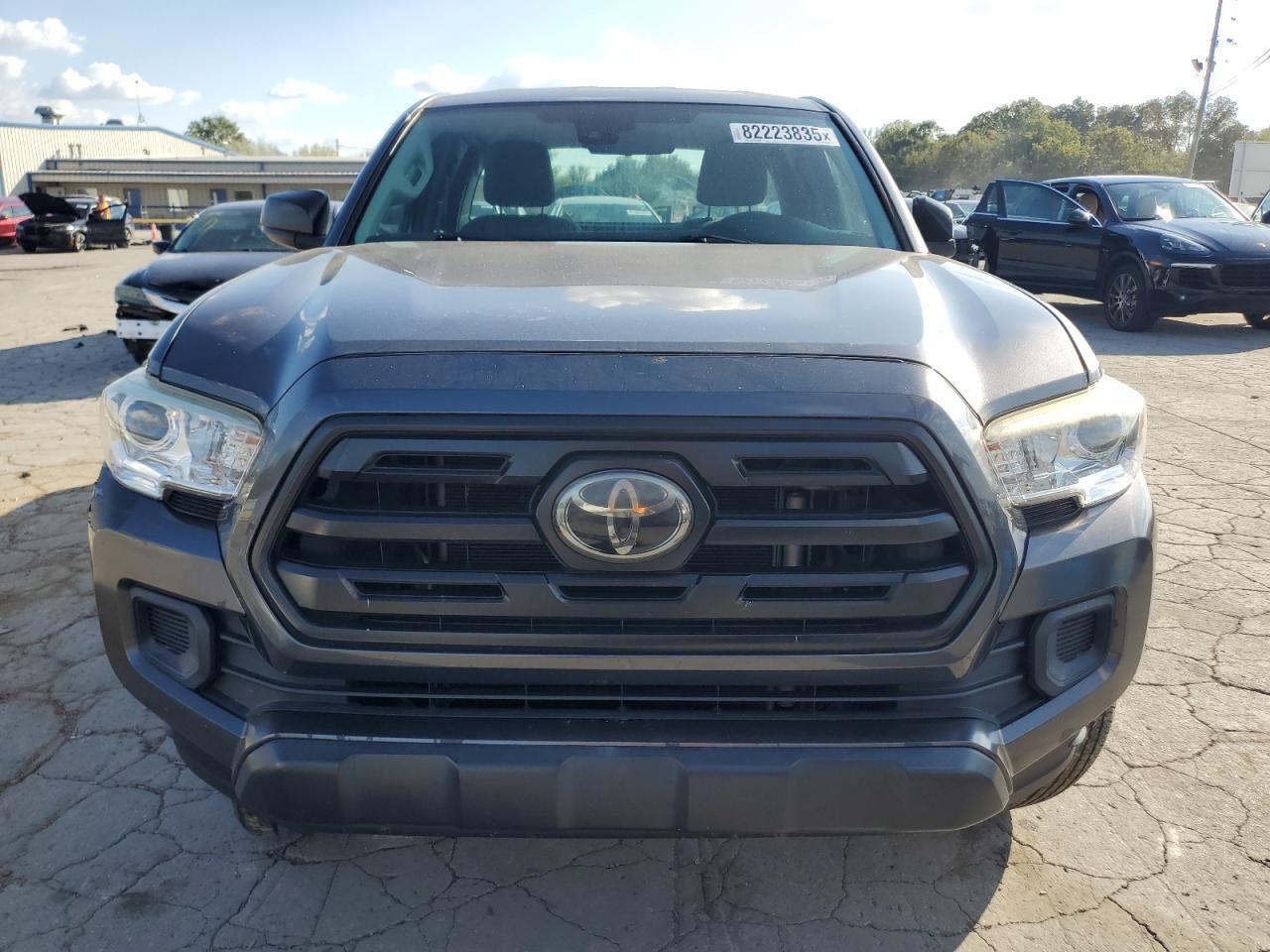 2018 Toyota Tacoma Access Cab - Фото 5