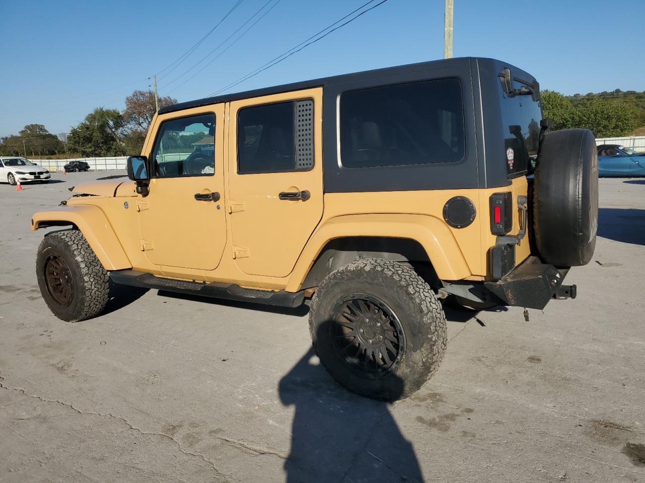 2013 Jeep Wrangler Unlimited Sahara - Фото 2