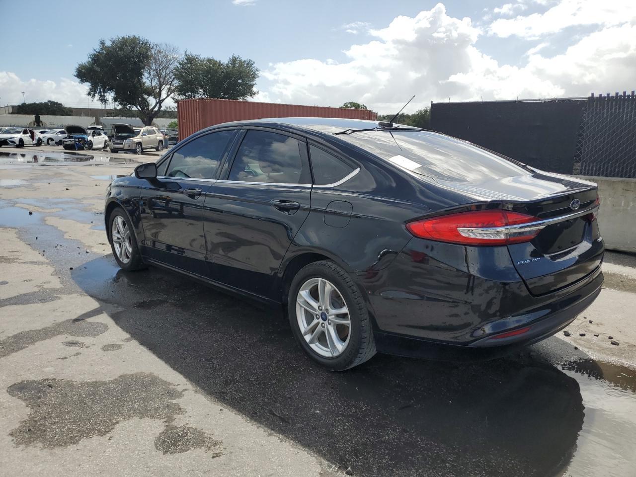 2018 Ford Fusion Se - Фото 2