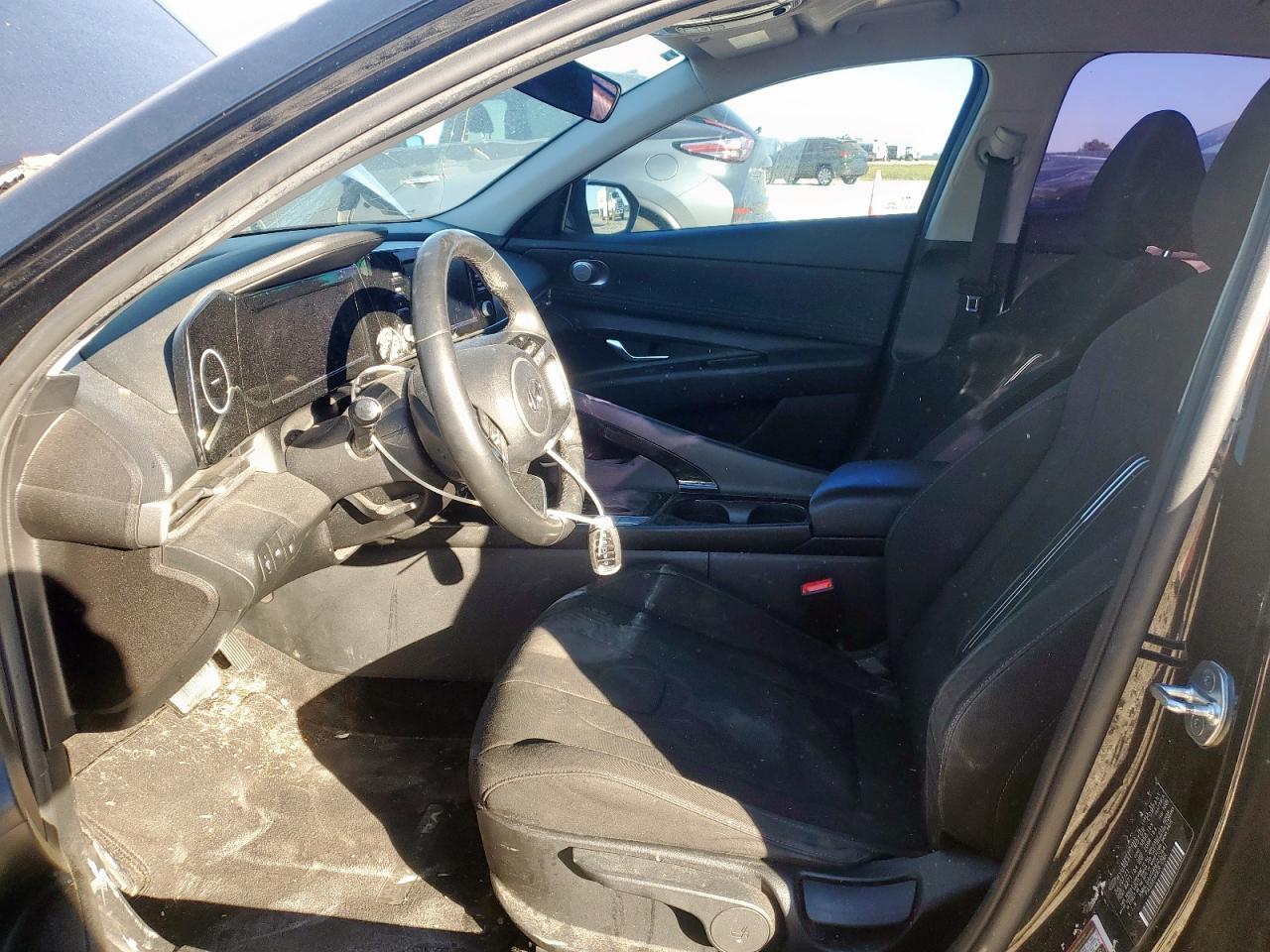 2022 Hyundai Elantra Sel - Фото 7