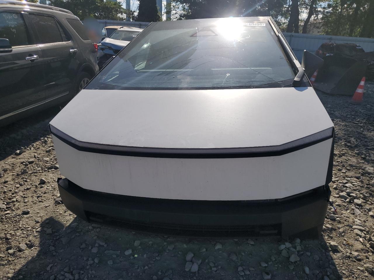 2024 Tesla Cybertruck - Фото 5