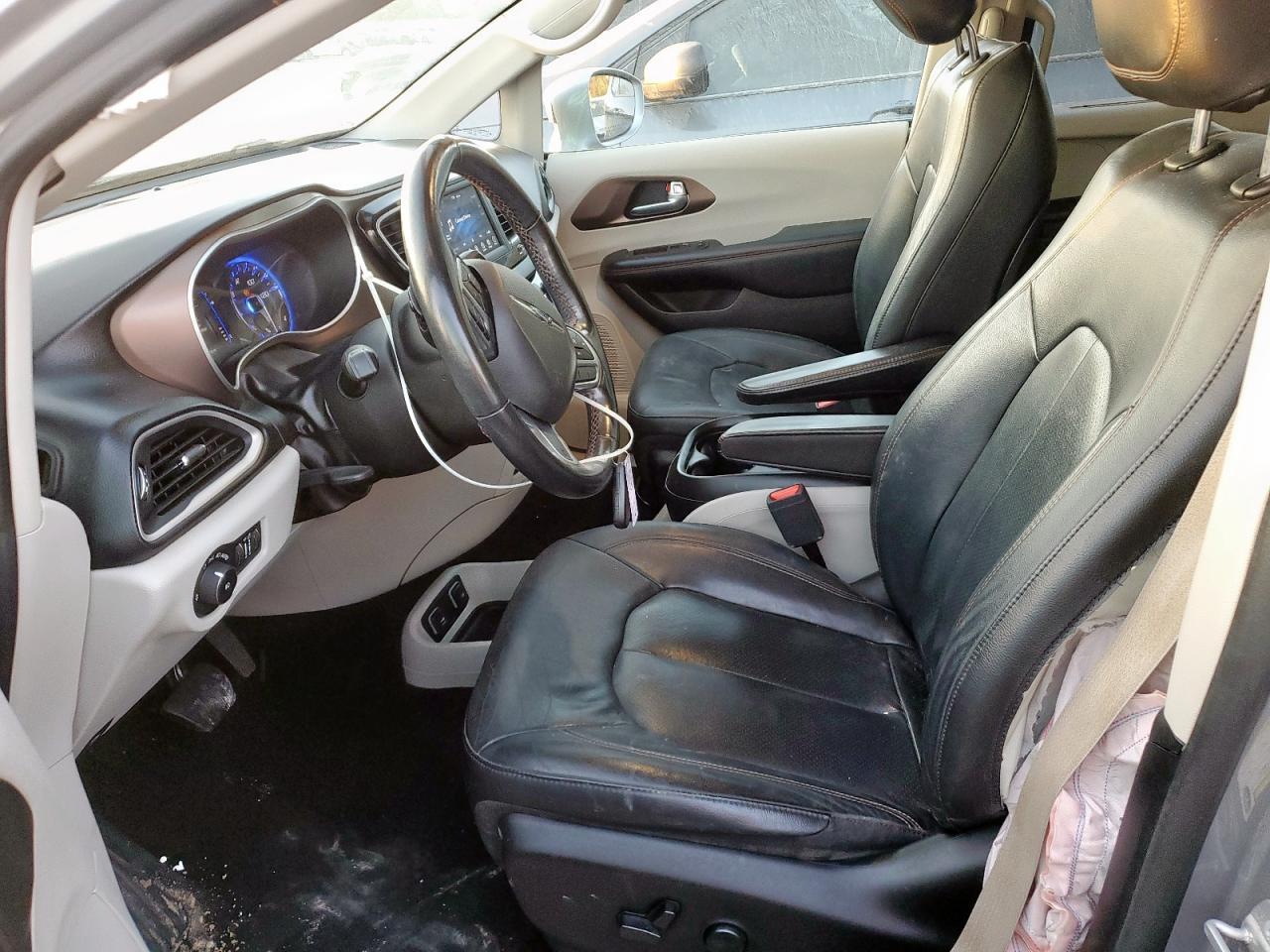 2019 Chrysler Pacifica Touring L - Фото 7