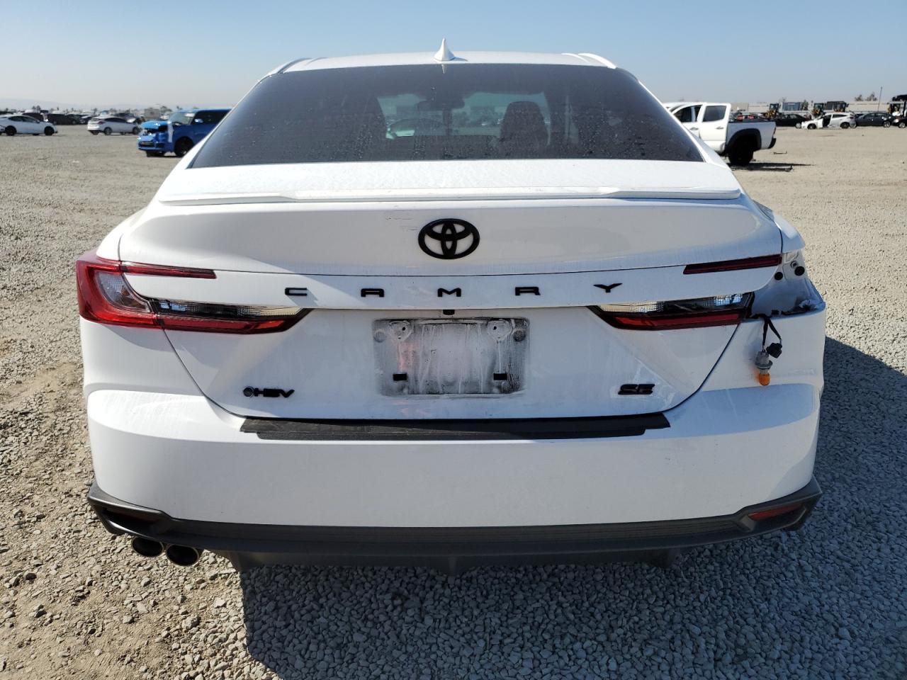 2025 Toyota Camry Xse - Фото 6
