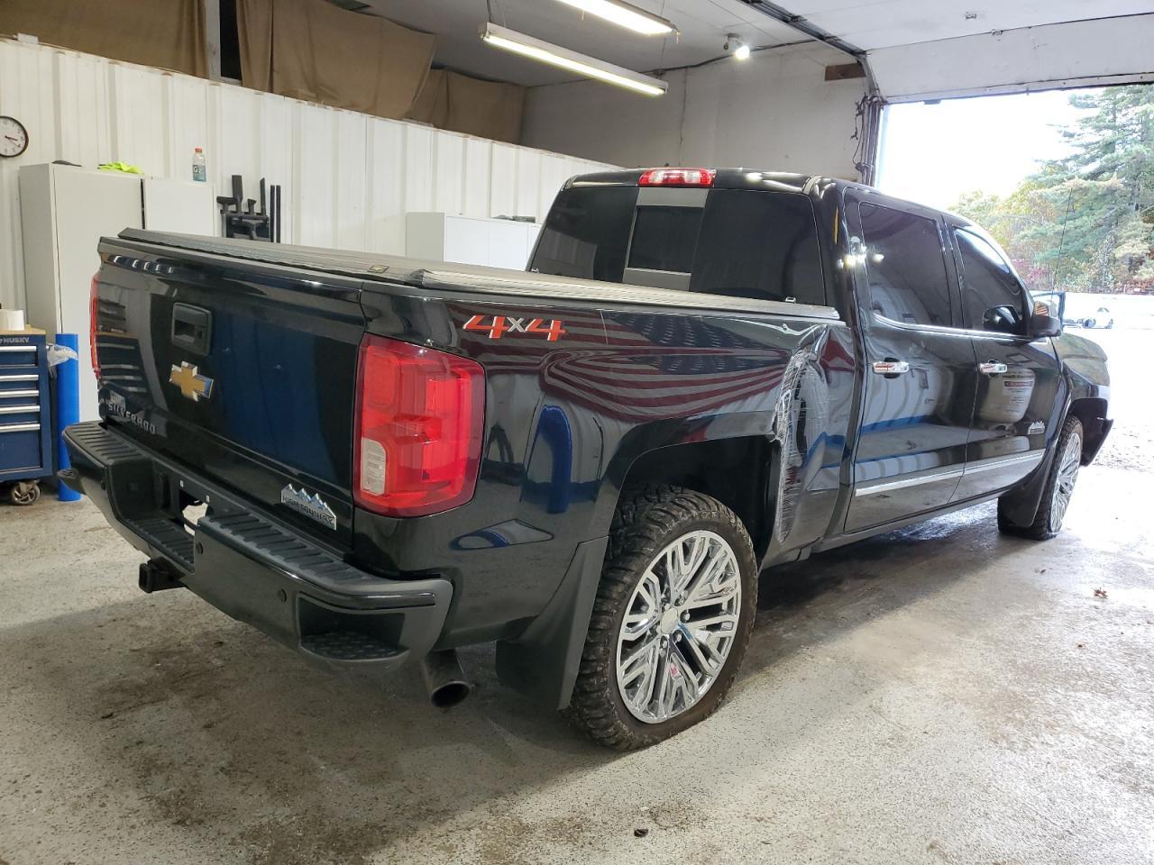 2018 Chevrolet Silverado K1500 High Country - Фото 3