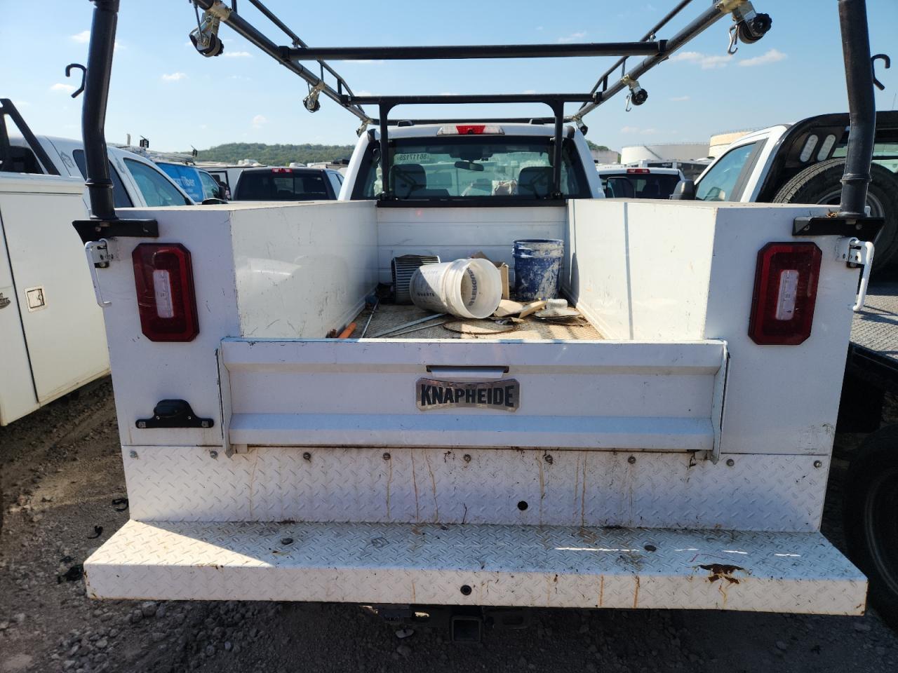 2022 Ford F250 Super Duty - Фото 6