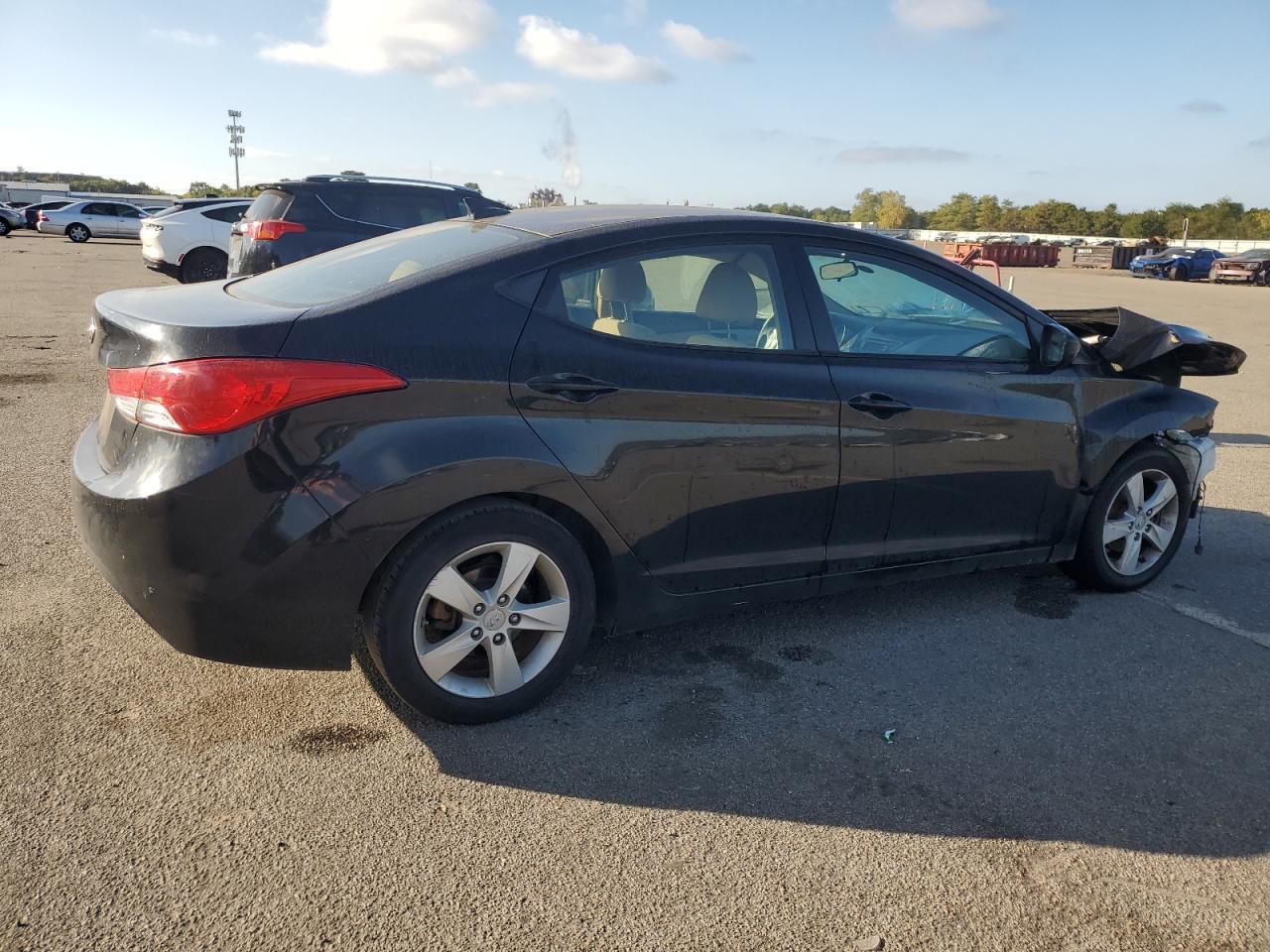 2013 Hyundai Elantra Gls - Image 3