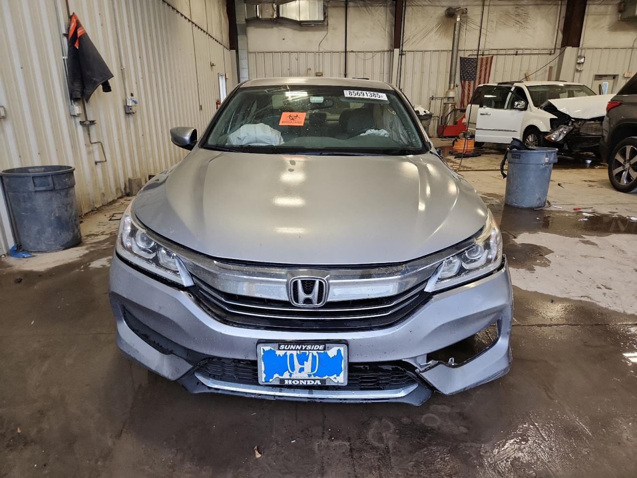 2017 Honda Accord Lx - Фото 5