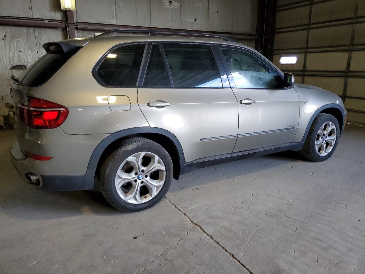 2012 BMW X5 xDrive35D - Image 3